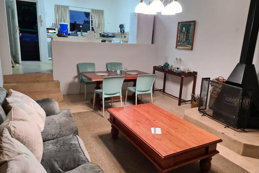 Hilltop Farm Valley View Cottage Henburg Park المظهر الخارجي الصورة