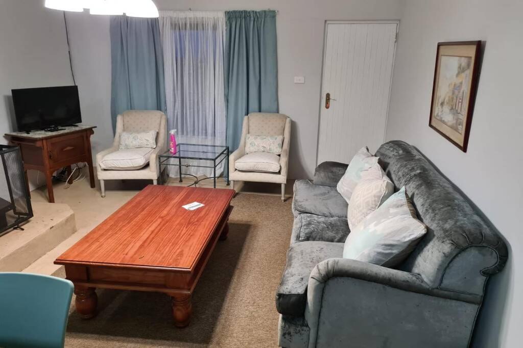 Hilltop Farm Valley View Cottage Henburg Park المظهر الخارجي الصورة